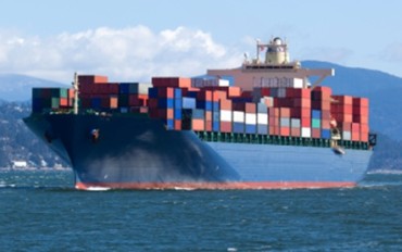 THE RACE IS ON IN THE USA TO PREPARE POST PANAMAX PORTS